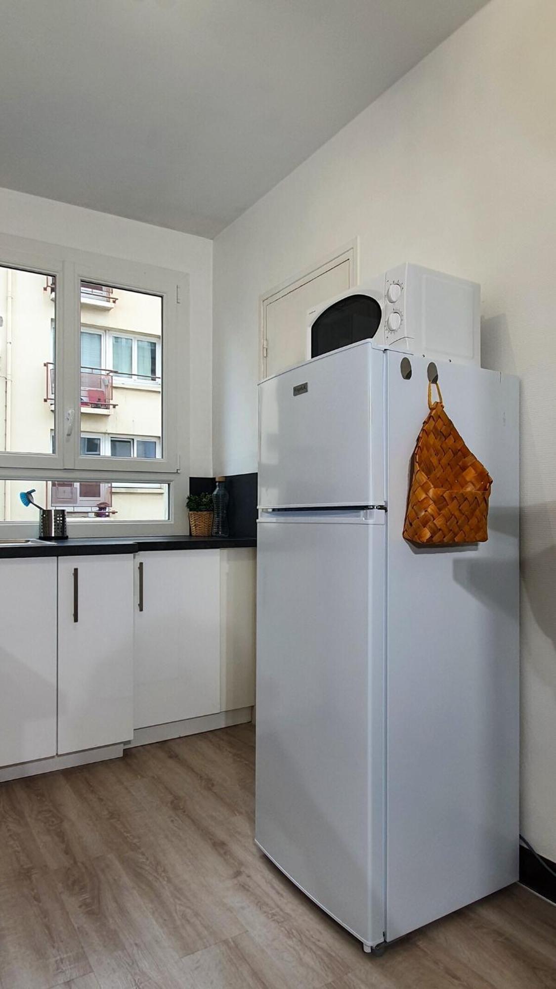 Charmant Appartement Proche De L'Abbaye-Aux-Dames Caen Eksteriør bilde